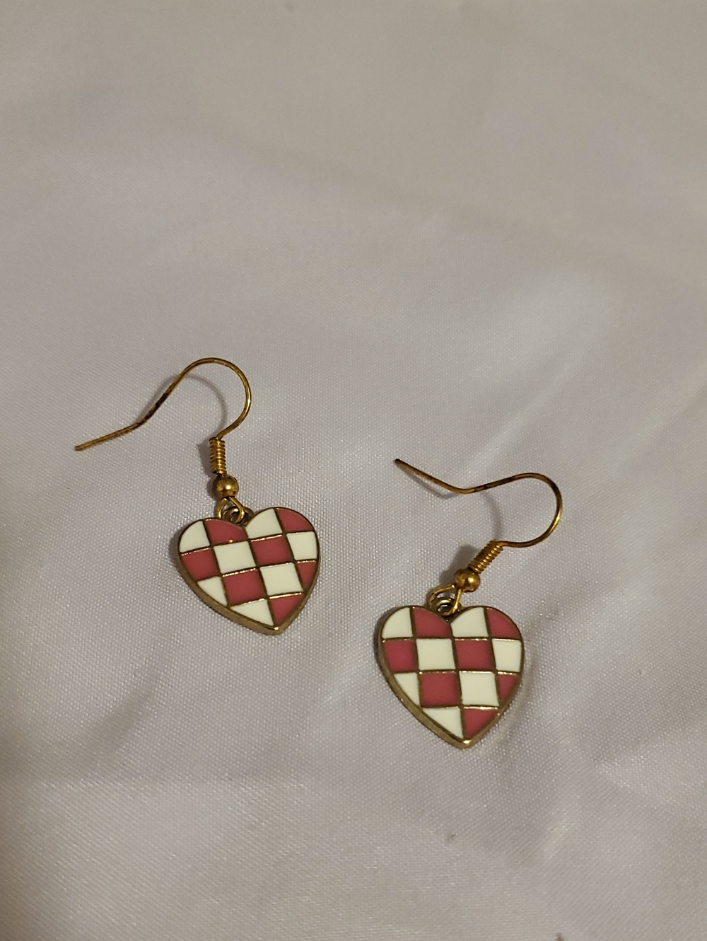 Gold-Tone Pink & White Checkered Heart Drop Earrings